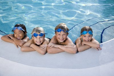 Setting Swimming Pool Rules for Kids