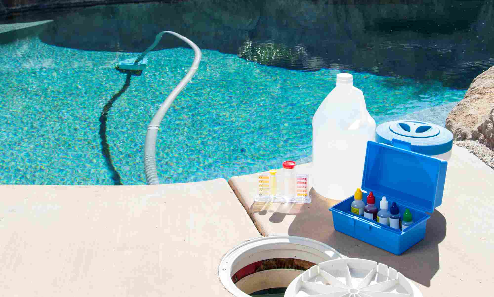 Basic Pool Water Tips To Balance Swimming Pool Water in Salt Lake City